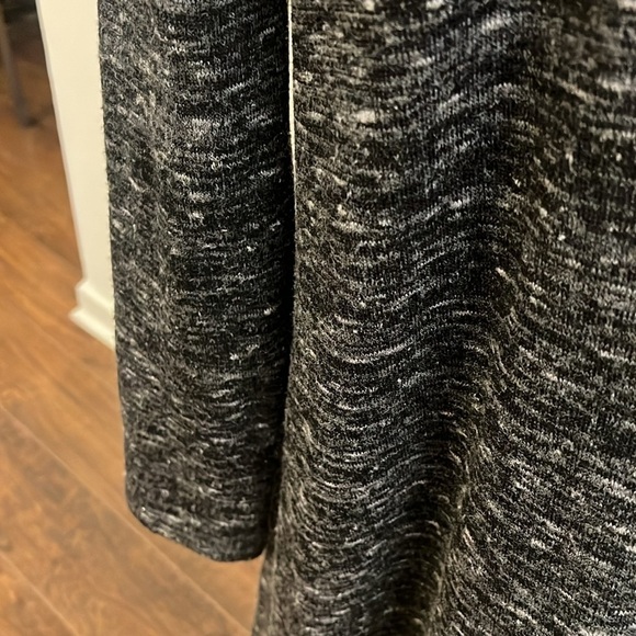 Banana Republic Viscose Spandex Blend Turtleneck Dress, Sz. L. - Picture 5 of 8